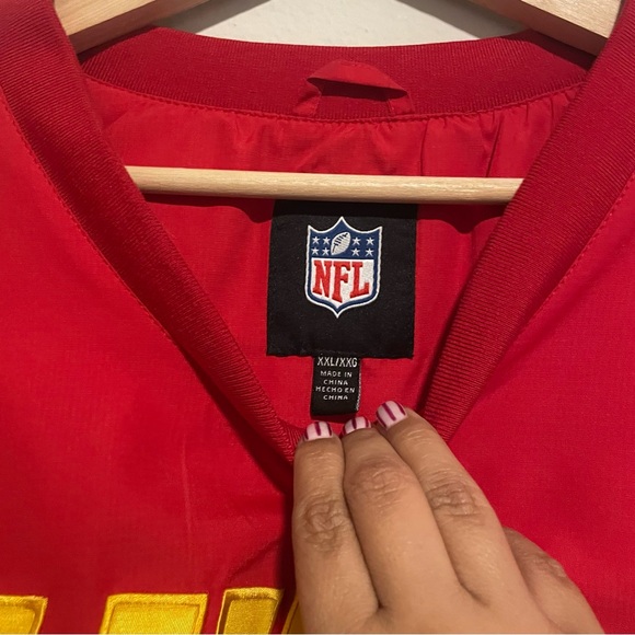 NFL Red and Gold Kansas City Chiefs Windbreaker Pullover Jacket, Size XXL - Picture 4 of 4